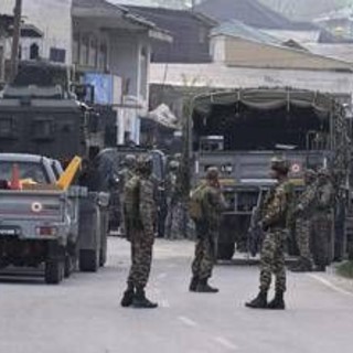 India attacca il Pakistan, &quot;raid contro siti terroristici&quot;: 26 morti