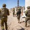 Idf marchia con numeri in fronte i palestinesi fermati in Cisgiordania