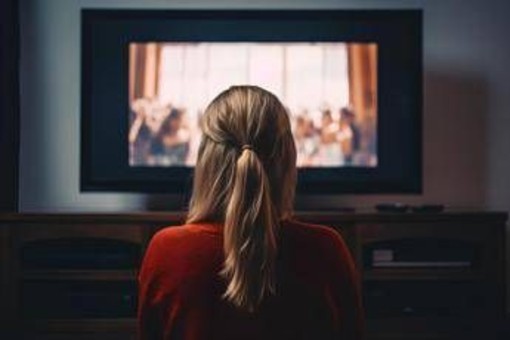 Ascolti tv, vince 'Noi del Rione Sanità' su Rai1. L'access prime time è di Scotti Ascolti tv, vince 'Noi del Rione Sanità' su Rai1. L'access prime time è di Scotti