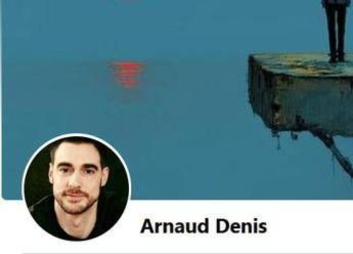 "Ho chiuso con i maltrattamenti medici", l'attore Arnaud Denis sceglie l'eutanasia "Ho chiuso con i maltrattamenti medici", l'attore Arnaud Denis sceglie l'eutanasia