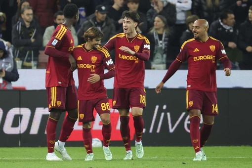 Pokerissimo della Roma al Bluenergy Stadium, Udinese la crisi continua Pokerissimo della Roma al Bluenergy Stadium, Udinese la crisi continua