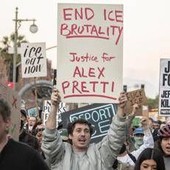 Ice nel Minnesota, Trump pronto a ridurre contingente. Attacco a Pretti: "Era agitatore"