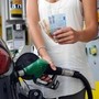 Prezzi benzina e diesel, non si fermano gli aumenti. Unc: "Pieno gasolio costa 40 cent in più in un giorno" Prezzi benzina e diesel, non si fermano gli aumenti. Unc: "Pieno gasolio costa 40 cent in più in un giorno"