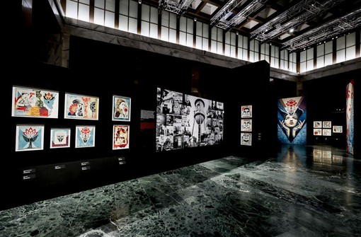 L’arte urbana contemporanea di Obey alle Gallerie d’Italia a Napoli