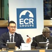 Ue, Inselvini (FdI): "Vogliamo riportare l'Europa alle sue radici cristiane, qui c'è chi le combatte" Ue, Inselvini (FdI): "Vogliamo riportare l'Europa alle sue radici cristiane, qui c'è chi le combatte"