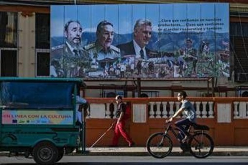 Cuba, gli Usa incriminano Raul Castro. Trump: "Libereremo l'isola" Cuba, gli Usa incriminano Raul Castro. Trump: "Libereremo l'isola"