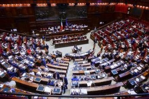 Legge elettorale, attesa la prova finale della Camera. Ciriani: "Fiducia? Si decide a tempo debito" Legge elettorale, attesa la prova finale della Camera. Ciriani: "Fiducia? Si decide a tempo debito"