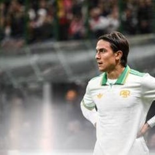 Milan-Roma 1-0, Dybala tira rigore e si fa male. Cos'è successo