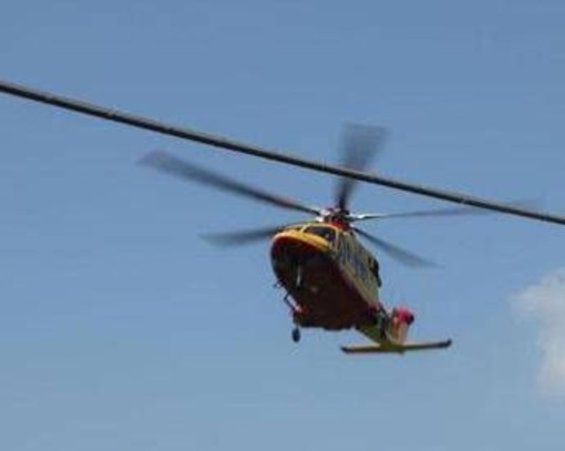 Roma, grave incidente in ditta: muore operaio schiacciato da un macchinario, un altro è ferito