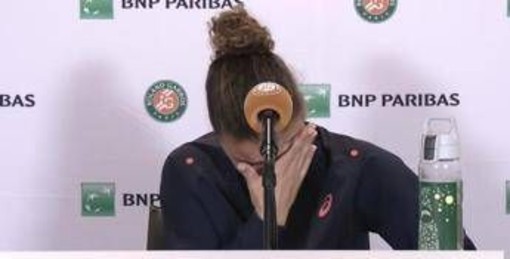 Roland Garros, Paolini perde e scoppia a piangere: "Difficile da accettare"