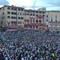 Palio di Siena, vince la contrada del Nicchio Palio di Siena, vince la contrada del Nicchio