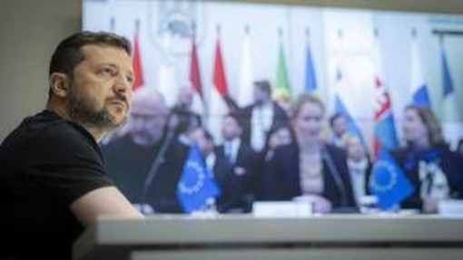 Ucraina, vertice dei leader Ue a Kiev. Trump: &quot;Fermate questa stupida guerra&quot;