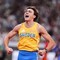 Fenomeno Duplantis, vince l'oro nel salto con l'asta e batte il record del mondo