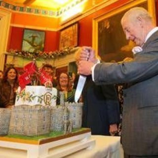 Re Carlo compie 77 anni, Buckingham Palace diffonde una nuova foto ufficiale Re Carlo compie 77 anni, Buckingham Palace diffonde una nuova foto ufficiale