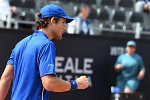Francesco Passaro, chi è l'azzurro che ha battuto Dimitrov a Roma