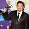 Morto Eric Bauza, addio alla voce moderna di Bugs Bunny e Daffy Duck: aveva 46 anni