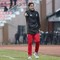 Annese, il ct giramondo: "In Indonesia ero come Mourinho, in Ghana volevano regalarmi tre leoni..." Annese, il ct giramondo: "In Indonesia ero come Mourinho, in Ghana volevano regalarmi tre leoni..."