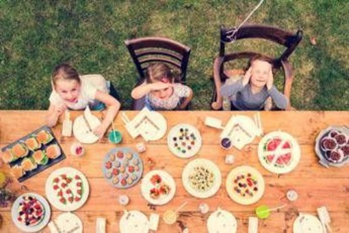 No a glutine o lattosio, tanti bambini a dieta senza diagnosi. Pediatri: "Rischiano carenze" No a glutine o lattosio, tanti bambini a dieta senza diagnosi. Pediatri: "Rischiano carenze"