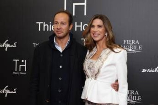 Veronica Maya: "Ho rischiato di morire per un aborto, mio marito mi ha salvata" Veronica Maya: "Ho rischiato di morire per un aborto, mio marito mi ha salvata"