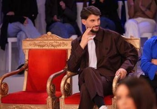 Uomini e Donne, Ciro Solimeno è il nuovo tronista: le scuse di Martina De Ioannon Uomini e Donne, Ciro Solimeno è il nuovo tronista: le scuse di Martina De Ioannon