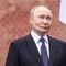 Putin compie 74 anni: dal trattore al coccodrillo, ecco i regali più assurdi ricevuti Putin compie 74 anni: dal trattore al coccodrillo, ecco i regali più assurdi ricevuti
