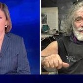 E' sempre Cartabianca, Corona e la querela di De Laurentiis: "Chiede 600mila euro, me ne andrò in galera..." E' sempre Cartabianca, Corona e la querela di De Laurentiis: "Chiede 600mila euro, me ne andrò in galera..."