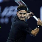 Federer, vacanza italiana sulla terra rossa: il match a Taormina con Arnault Federer, vacanza italiana sulla terra rossa: il match a Taormina con Arnault