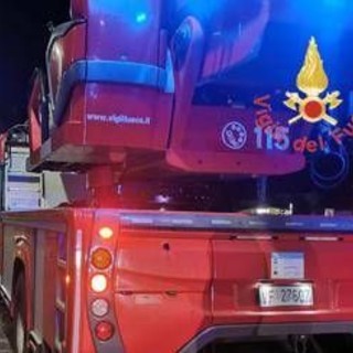 Auto in fiamme sulla superstrada Siena-Grosseto, morto 37enne