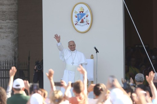 Papa ai giovani ad Assisi “Coraggio di compiere scelte è atto più rivoluzionario” Papa ai giovani ad Assisi “Coraggio di compiere scelte è atto più rivoluzionario”