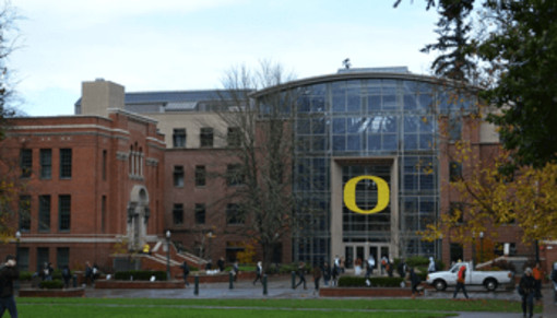 Phil Knight, co-fondatore della Nike, e la donazione record all'Università dell'Oregon: "Assegno da un miliardo di dollari" Phil Knight, co-fondatore della Nike, e la donazione record all'Università dell'Oregon: "Assegno da un miliardo di dollari"