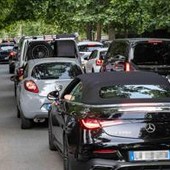 Mini riforma del bollo auto, niente tagli ma dal 2028 cambiano le tempistiche: la novità Mini riforma del bollo auto, niente tagli ma dal 2028 cambiano le tempistiche: la novità