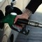 Prezzi carburanti: la benzina aumenta ancora, in calo il diesel Prezzi carburanti: la benzina aumenta ancora, in calo il diesel