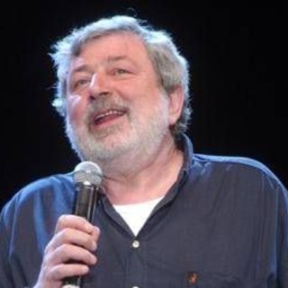 Guccini, domani i funerali: la sua Pavana lo saluta nel silenzio. Il sindaco: "Massimo rispetto per sue volontà" Guccini, domani i funerali: la sua Pavana lo saluta nel silenzio. Il sindaco: "Massimo rispetto per sue volontà"