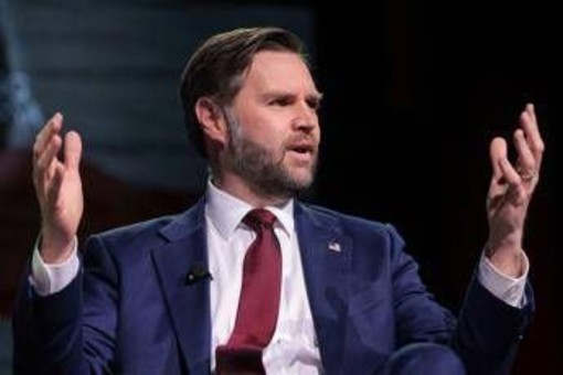 Iran-Usa, Vance: "Due mesi per negoziati iniziano oggi". Il messaggio a Israele: "Trump unico alleato" Iran-Usa, Vance: "Due mesi per negoziati iniziano oggi". Il messaggio a Israele: "Trump unico alleato"