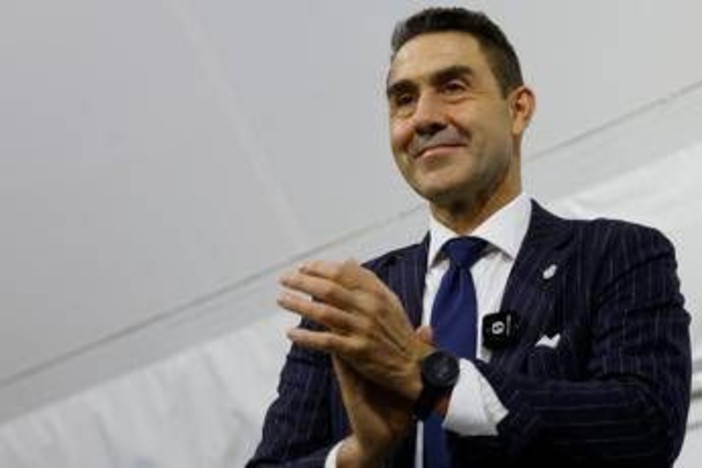 Sanremo, Vannacci in platea al festival: "Mi hanno invitato" Sanremo, Vannacci in platea al festival: "Mi hanno invitato"