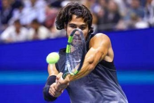 Esordio vincente per Alcaraz a Tokyo, Michelsen ko in tre set: affronterà Arnaldi al 2° turno