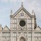 Si arrampicano sulla facciata di Santa Croce a Firenze, ripresi in video choc