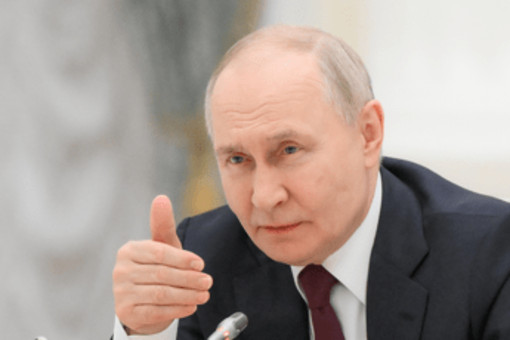 Ucraina, Zelensky chiede a Trump 'pacchetto invernale' di armi. Smentita l'ultima conquista di Putin Ucraina, Zelensky chiede a Trump 'pacchetto invernale' di armi. Smentita l'ultima conquista di Putin