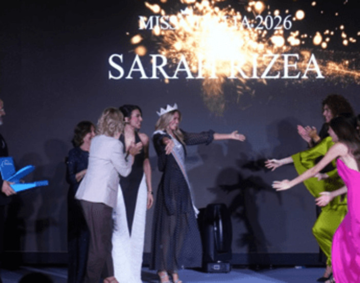 Miss Italia 2026 è Sarah Rizea: la 18enne atleta di Vado Ligure ha vinto il titolo di reginetta