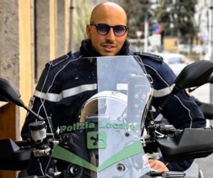 Francesco Imprezzabile, chi è l'agente della polizia locale morto durante un inseguimento Francesco Imprezzabile, chi è l'agente della polizia locale morto durante un inseguimento