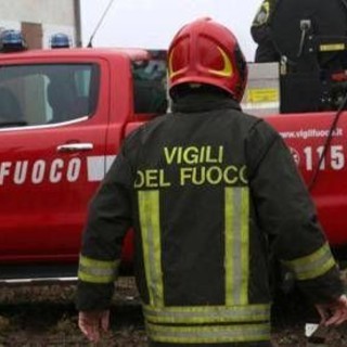 Perugia, ultraleggero cade su capannone: un morto e un ferito
