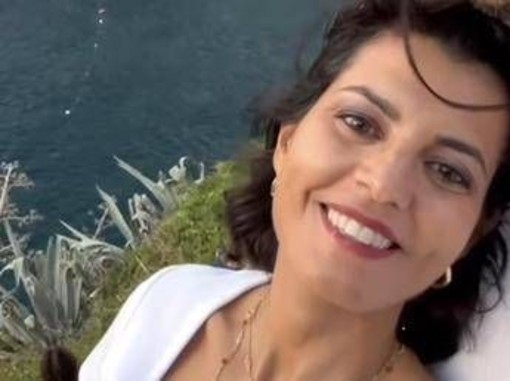 Lorena Isceri, lanciata dal cavalcavia dell'A1. L'appello del padre alla politica: "Fate in modo che non accada più" Lorena Isceri, lanciata dal cavalcavia dell'A1. L'appello del padre alla politica: "Fate in modo che non accada più"