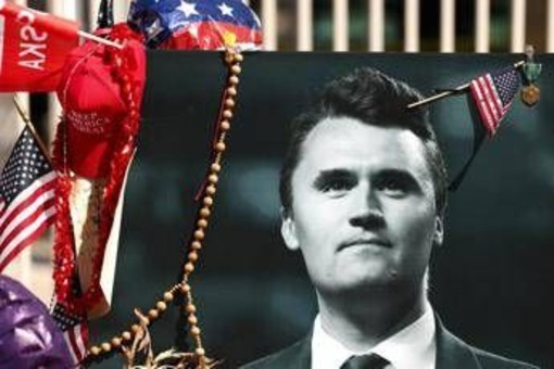 Charlie Kirk, la vedova: &quot;Indosso suo ciondolo insanguinato&quot;