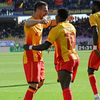 Il Torino si sveglia tardi e sbaglia un rigore, il Lecce vince 2-1