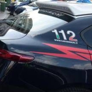 Pesaro, arriva alla festa di compleanno e spara: morta una donna