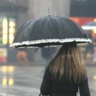 Neve al Nord, 20 gradi al Sud e piogge persistenti: il meteo dei prossimi giorni Neve al Nord, 20 gradi al Sud e piogge persistenti: il meteo dei prossimi giorni