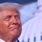 Trump assicura: "I 5mila dollari? Saranno mandati agli americani al 100%"
