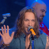 Domenica In, chi è il nuovo cantante Timothy Cavicchini. Venier: "Peccato sia bruttino..."