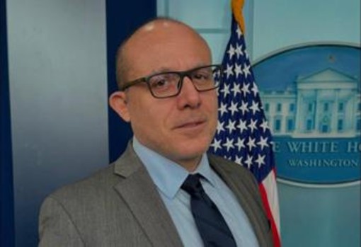 Morto a New York Daniele Compatangelo, addio al corrispondente La7 che ha raccolto le dichiarazioni di Trump su Meloni dopo il G7 Morto a New York Daniele Compatangelo, addio al corrispondente La7 che ha raccolto le dichiarazioni di Trump su Meloni dopo il G7