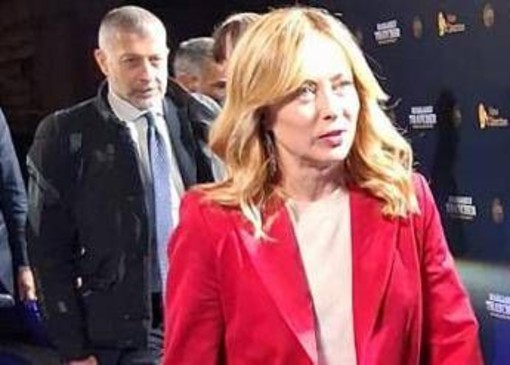 Meloni riceve il premio Thatcher: "Io un soldato al servizio di un'idea" Meloni riceve il premio Thatcher: "Io un soldato al servizio di un'idea"